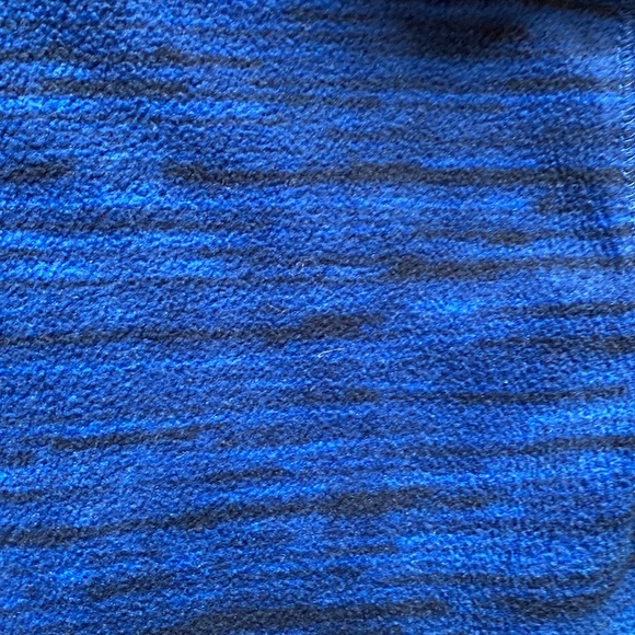 Boys size 5 blue zip up - Picture 5 of 5